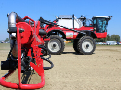 Samohodna prskalica Agrifac 4000/ 24 Samohodna prskalica Agrifac 4000/ 24