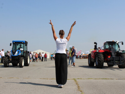 New Holland vs Manotiu