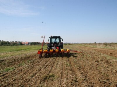 PMT Vaderstad šestoredna sijačica