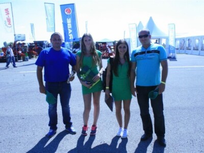 Agroklub hostese dijelile su kape OPG-ovcima!