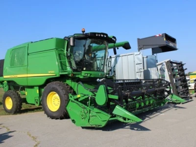 John Deere na FarmShow 2015