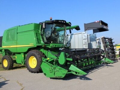 John Deere na FarmShow 2015