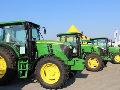 John Deere na FarmShow 2015