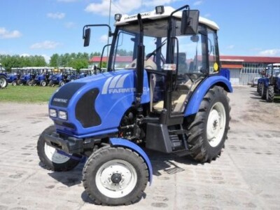 Traktor Farmtrac Osnovna linija