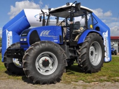 Traktor Farmtrac Premium linija