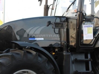 Traktor Farmtrac Premium linija