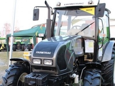 Traktor Farmtrac Premium linija