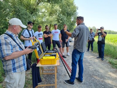 Fazos, dron, novi studij