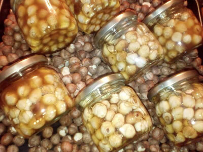 Lješnjak u medu Lješnjak u medu