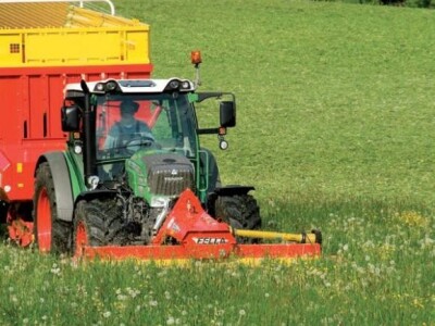 Traktor Fendt 200 Vario