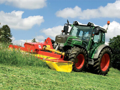 Traktor Fendt 200 Vario