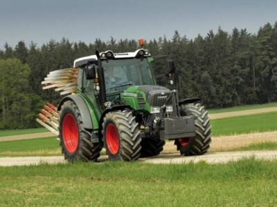 Traktor Fendt 200 Vario