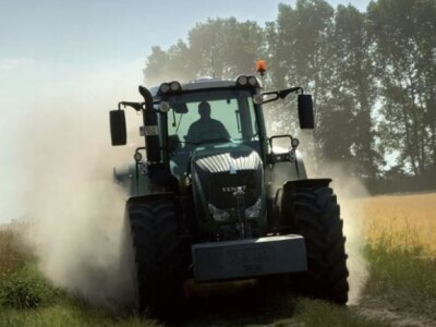 Traktor Fendt 900 Vario