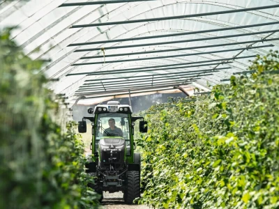 Fendt eVario 100