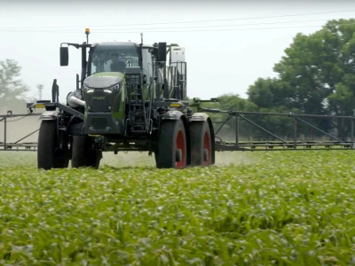 Fendt Rogator 900