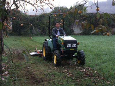 Traktor Ferrari Raptor 30/40