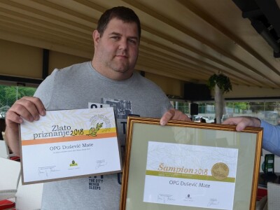 Festival Zlata oljčna vejica: Zadarski maslinari osvojili slovensku Istru