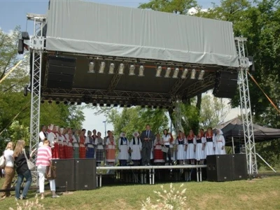46. Floraart 2011.