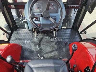 FM World traktori stigli u Srbiju