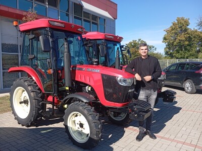 FM World traktori stigli u Srbiju