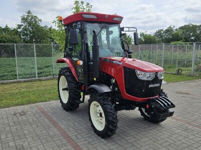 FM World traktori stigli u Srbiju