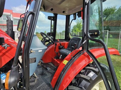 FM World traktori stigli u Srbiju