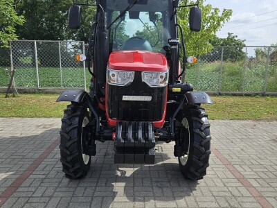 FM World traktori stigli u Srbiju