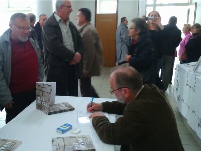 Zanimanje za zavičajni rječnik Naš divan Zanimanje za zavičajni rječnik Naš divan