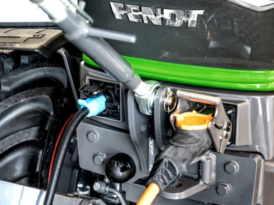 Gelektrični Fendt traktor