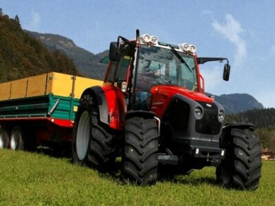Traktor Lindner Geotrac 124