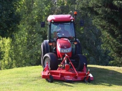 Traktor McCormick GM
