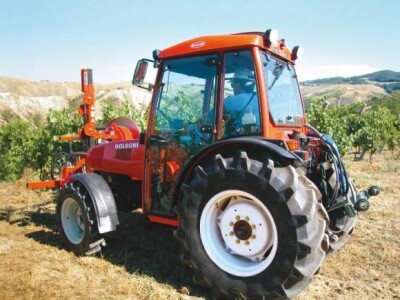Traktor Goldoni Star 100