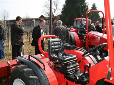 Prezentacija Goldoni traktora