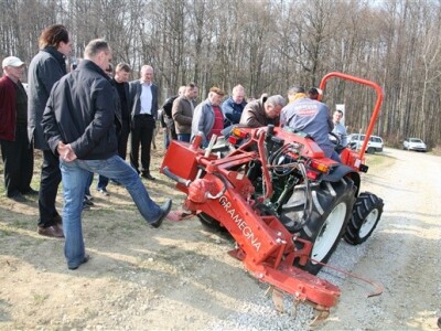 Prezentacija Goldoni traktora