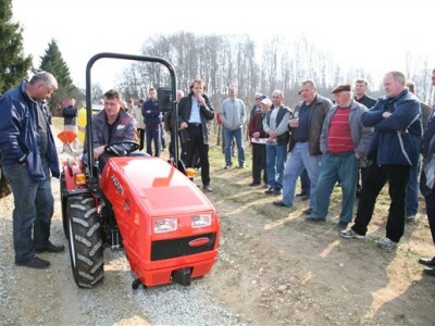 Prezentacija Goldoni traktora