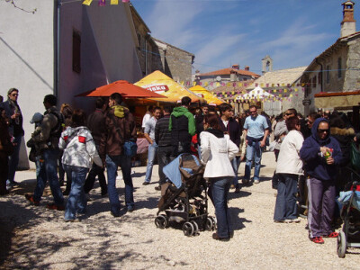 Mnoštvo posjetitelja