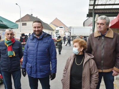 GRAD BJELOVAR NOVOM MJEROM POMAŽE MALIM PROIZVOĐAČIMA NA GRADSKOJ TRŽNICI
