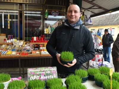 GRAD BJELOVAR NOVOM MJEROM POMAŽE MALIM PROIZVOĐAČIMA NA GRADSKOJ TRŽNICI