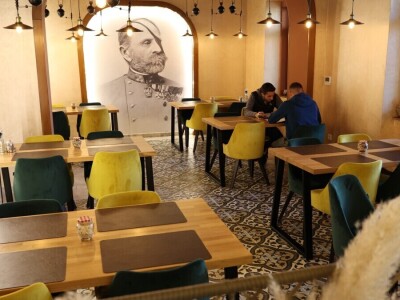 Graničarska kuća "Von Appel" i trgovina Sikirevčanka