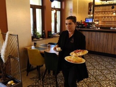 Graničarska kuća "Von Appel" i trgovina Sikirevčanka