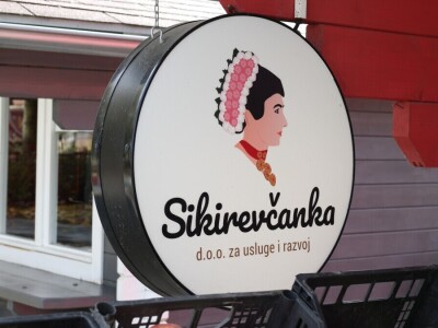 Graničarska kuća "Von Appel" i trgovina Sikirevčanka