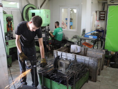 Gruža agrar - proizvodnja sustava i komponenti za zaštitu voćnjaka