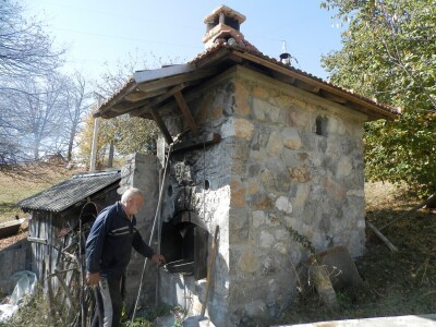 Gusle Tome Obućine gude o junaštvu širom sveta