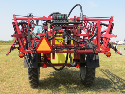 Vučena prskalica Hardi Ranger 2500