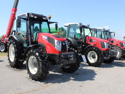 Farm Show Osijek 2017 - Traktori