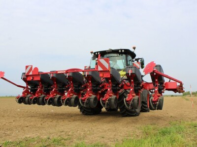 Proljetna sjetva pneumatskim Horsch sijaćicama