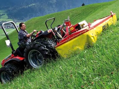 Traktor Antonio Carraro HR 6500