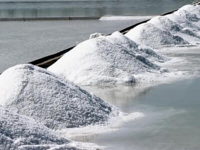 Hrpe čiste soli u stonskoj Solani