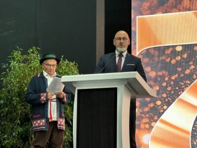 Hrvatski pčelarski savez proslavio 70 godina djelovanja Hrvatski pčelarski savez proslavio 70 godina djelovanja