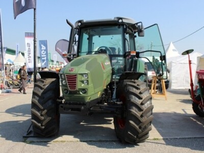 Traktor Hurlimann XB